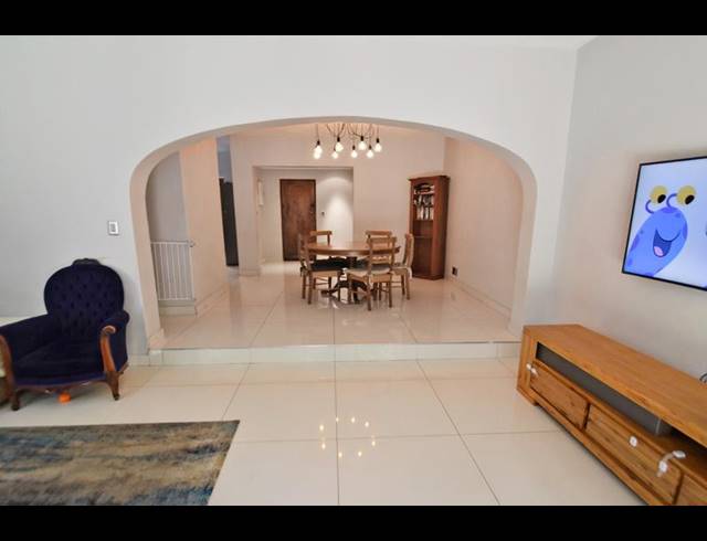 3 BEDROOM TOWNHOUSE FOR SALE IN MORNINGSIDE